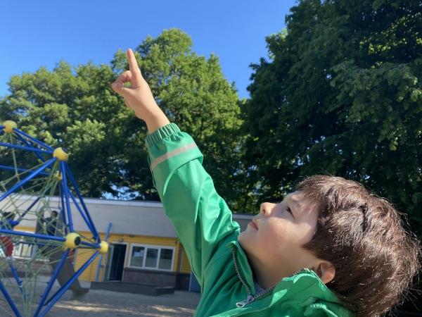Fröhliche Kinder